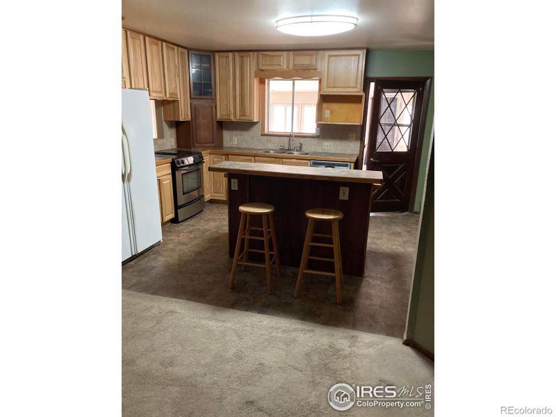 810 N Carson St N, Brush, CO 80723
