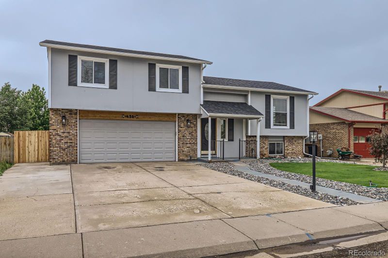 450 Lone Pine St, Fort Lupton, CO 80621