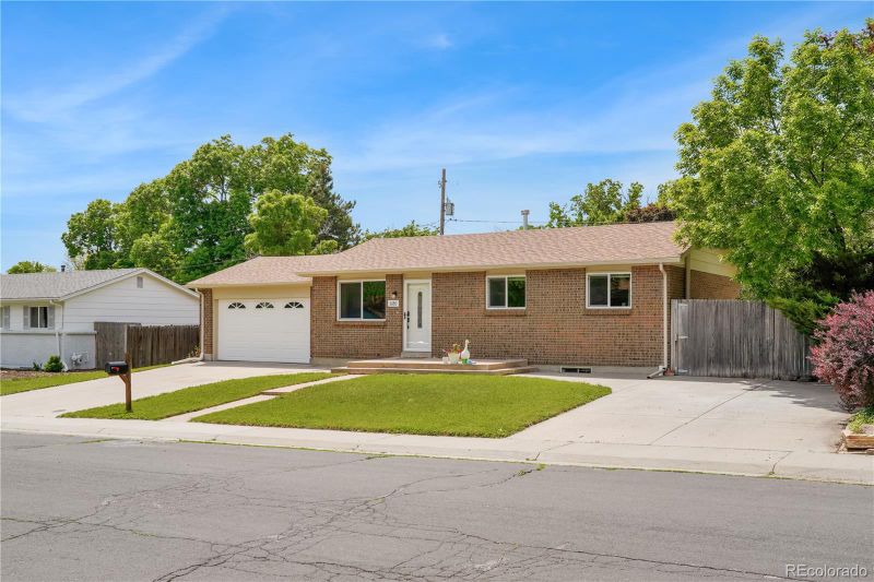 6180 W 77th Pl, Arvada, CO 80003