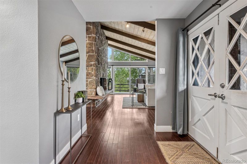 21859 Grandview Ave, Golden, CO 80401