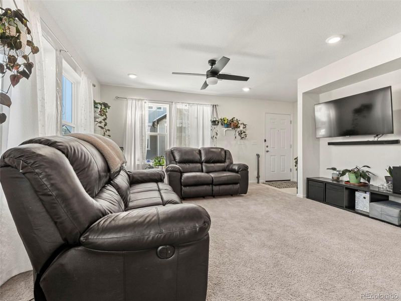 28314 E 6th Pl, Watkins, CO 80137