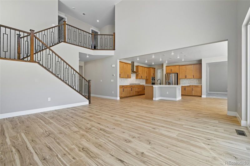 5591 Farrier Point, Castle Rock, CO 80104