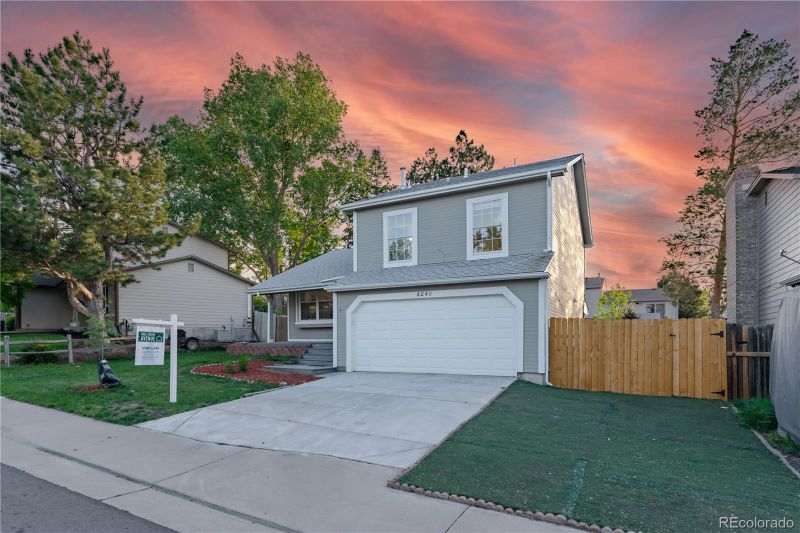 4249 S Biscay Cir, Aurora, CO 80013