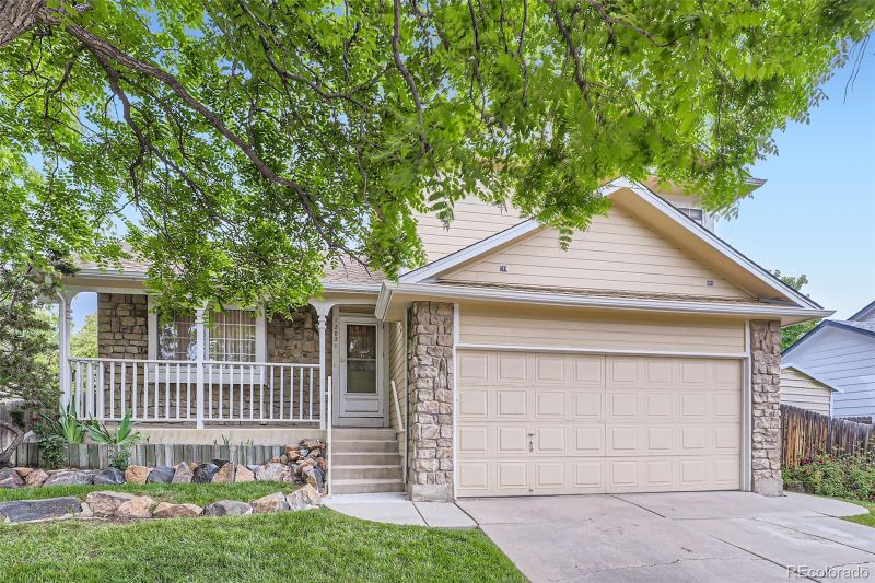 12021 Dahlia Dr, Thornton, CO 80241