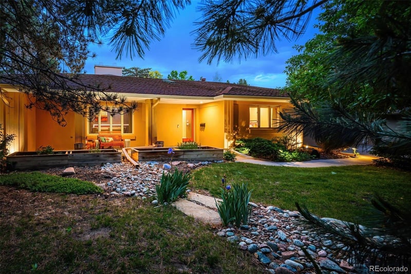 250 S Dahlia St, Denver, CO 80246