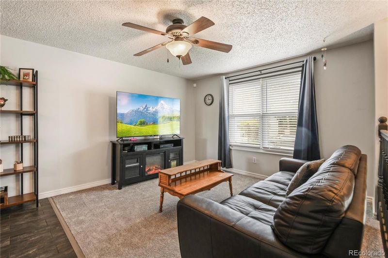 8410 Gray St, Arvada, CO 80003
