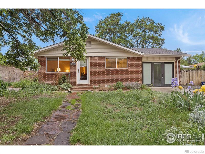 437 Fox St, Longmont, CO 80504