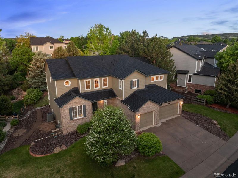 10524 Serengeti Dr, Lone Tree, CO 80124