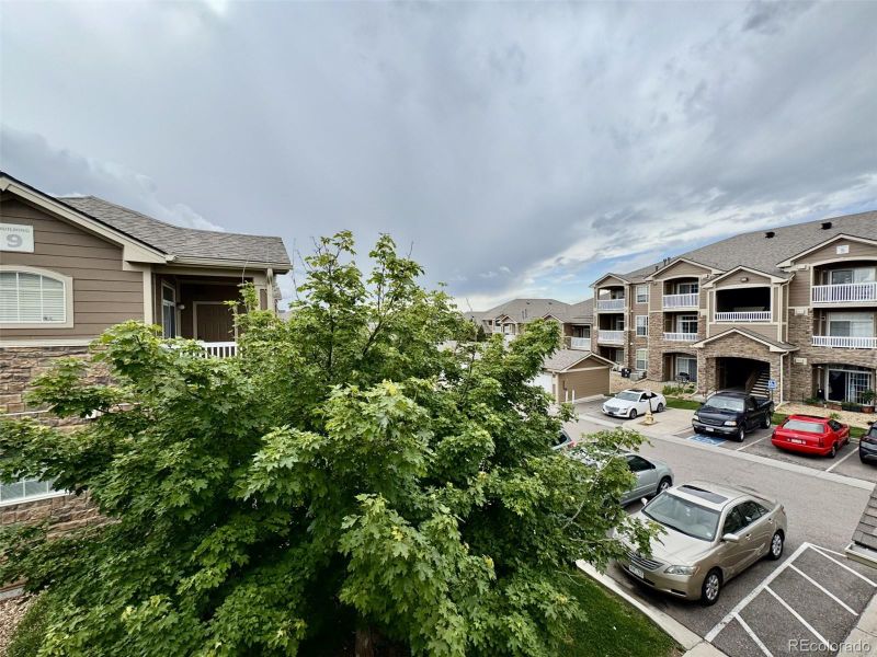 7440 S Blackhawk St #208, Englewood, CO 80112