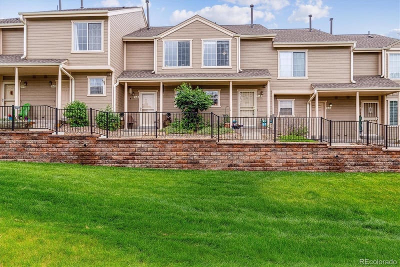 1818 S Quebec Way #4, Denver, CO 80231
