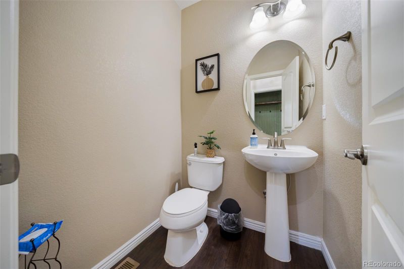 16643 E 101st Ave, Commerce City, CO 80022