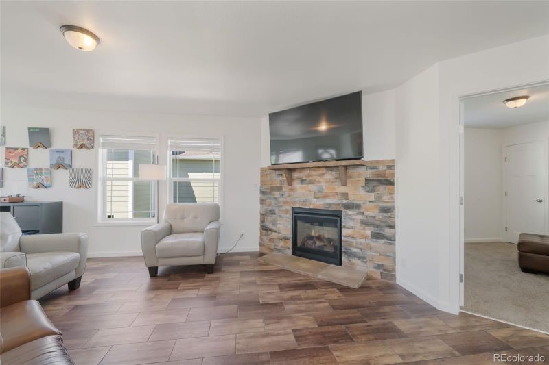4163 Gray Fox Hts, Colorado Springs, CO 80922