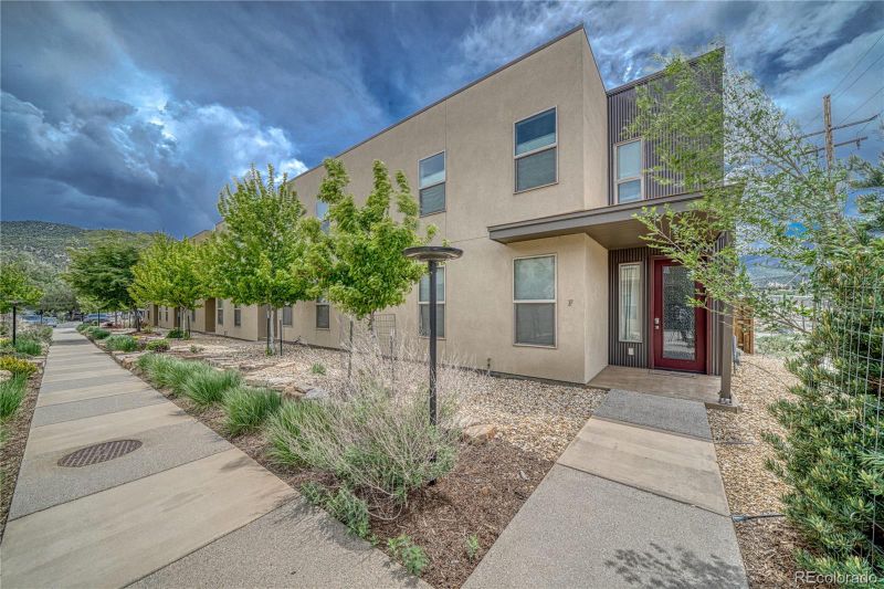 728 Oak St #F, Salida, CO 81201