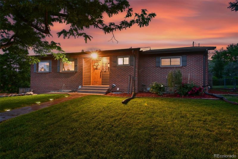 6205 Pierce St, Arvada, CO 80003