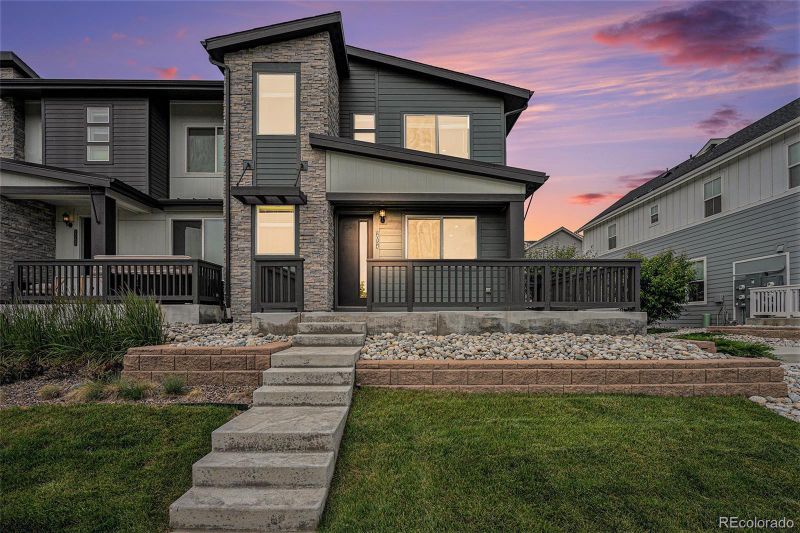 2054 S Upham Way, Lakewood, CO 80227