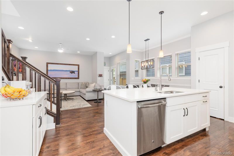 8768 E 54th Pl, Denver, CO 80238