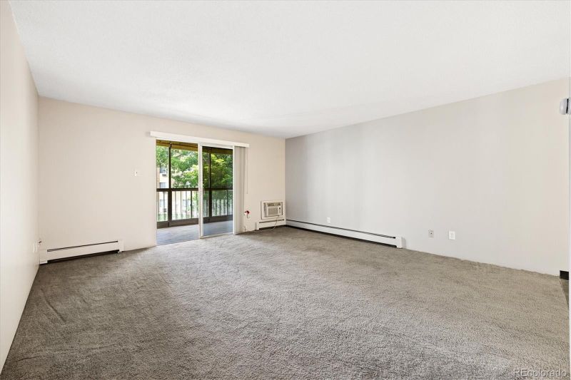 3082 S Wheeling Way #202, Aurora, CO 80014