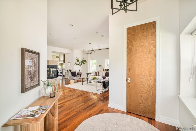 2990 Osceola St, Denver, CO 80212