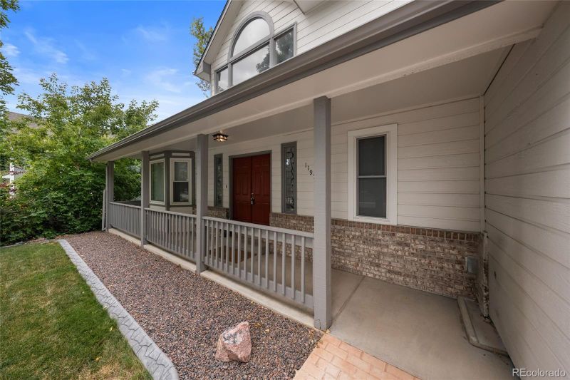 11978 W Aqueduct Dr, Littleton, CO 80127