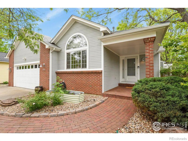 1279 Cressida Ct, Lafayette, CO 80026