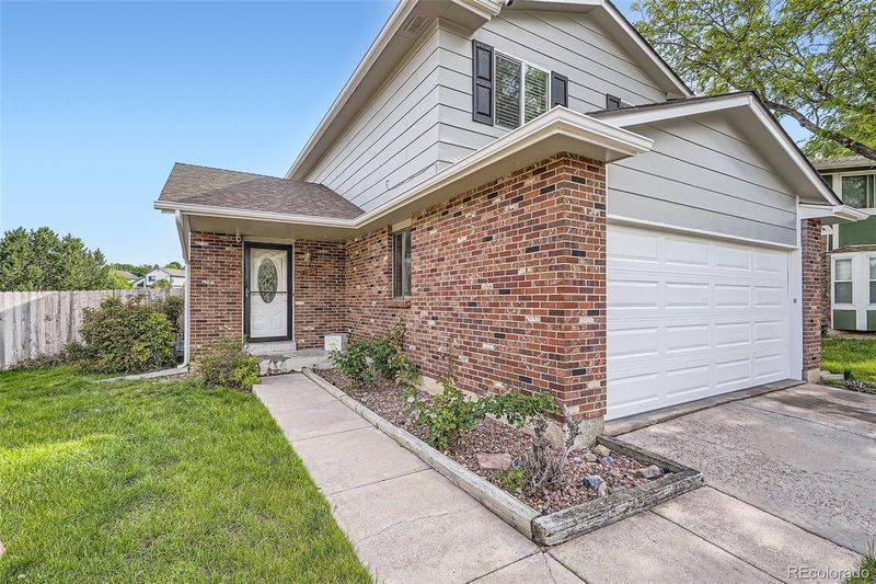9630 W 104th Ave, Broomfield, CO 80021
