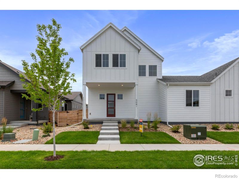 5081 Mckinnon Ct, Timnath, CO 80547