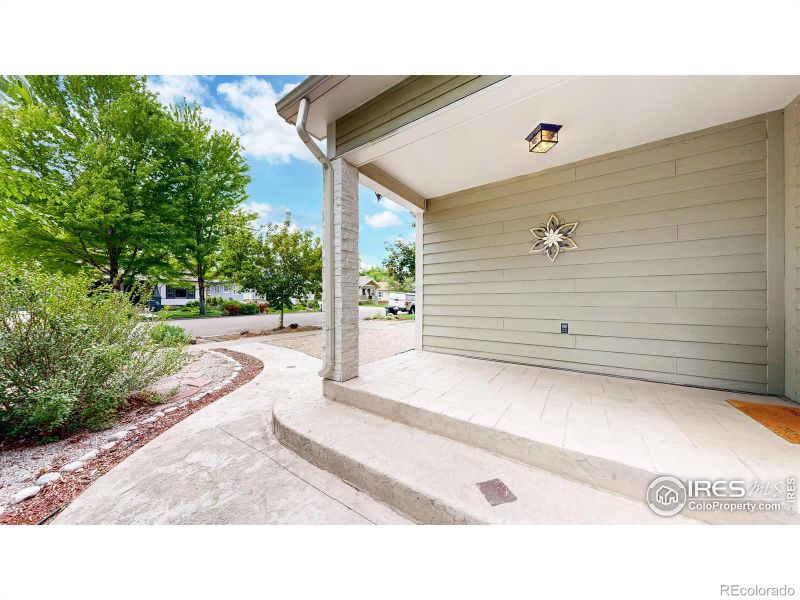 904 N Jefferson Ave, Loveland, CO 80537