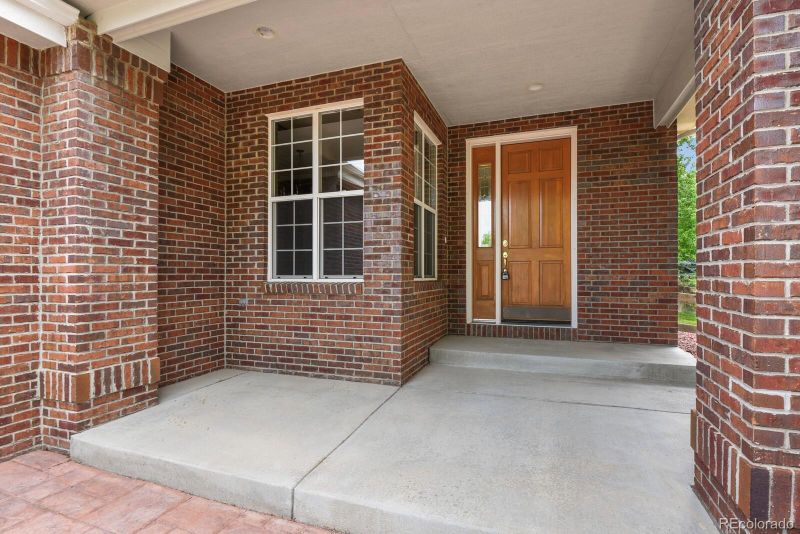 6533 S Ouray St, Aurora, CO 80016