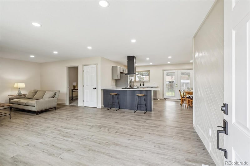 7952 Zuni St, Denver, CO 80221