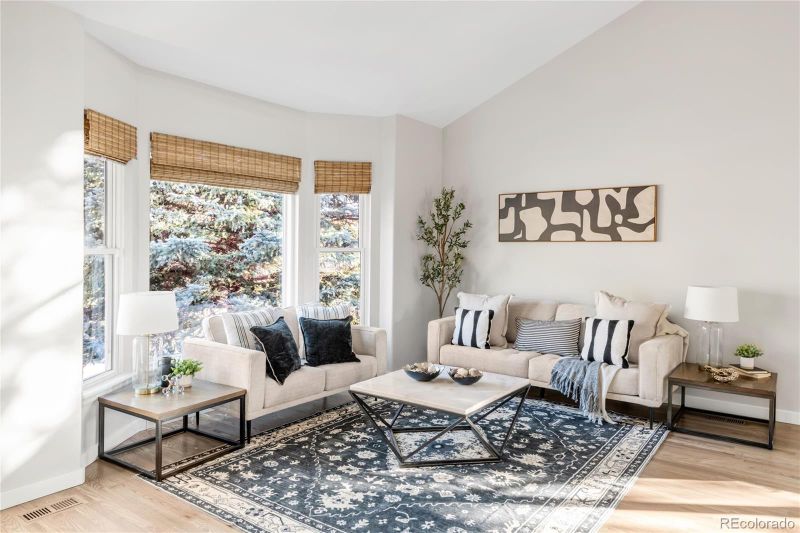 725 Nebula Ct, Colorado Springs, CO 80906