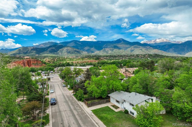 20 N 32nd St, Colorado Springs, CO 80904