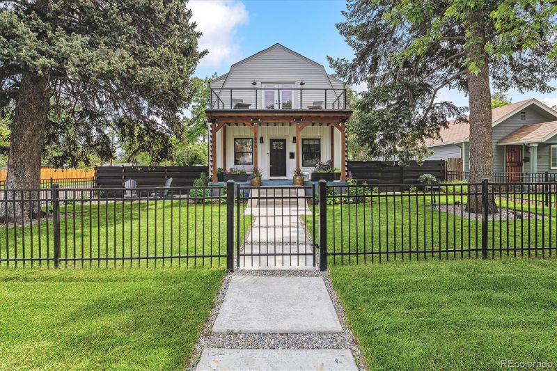 1690 Spruce St, Denver, CO 80220