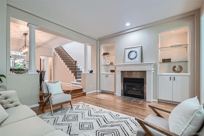 222 S Monroe St, Denver, CO 80209