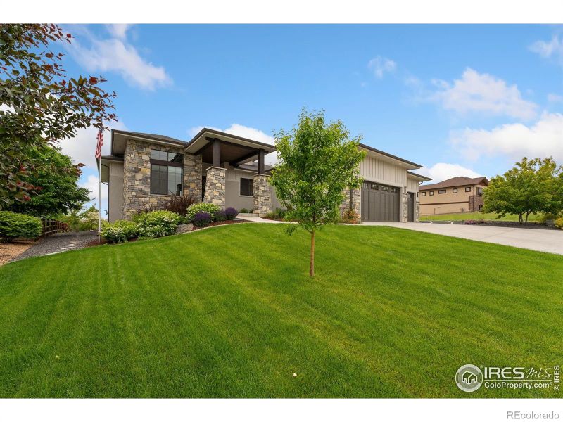 7846 Blackwood Dr, Windsor, CO 80550