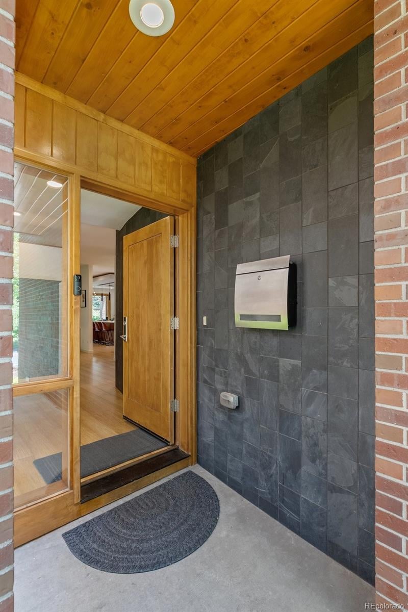 350 Holly St, Denver, CO 80220