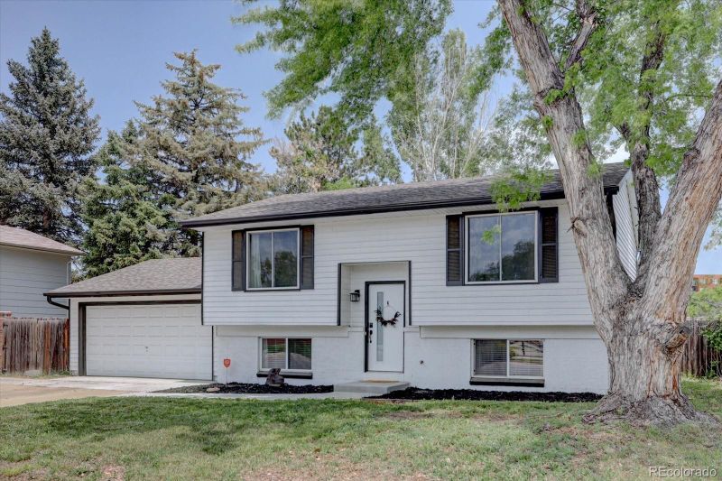 5945 W 86th Ave, Arvada, CO 80003