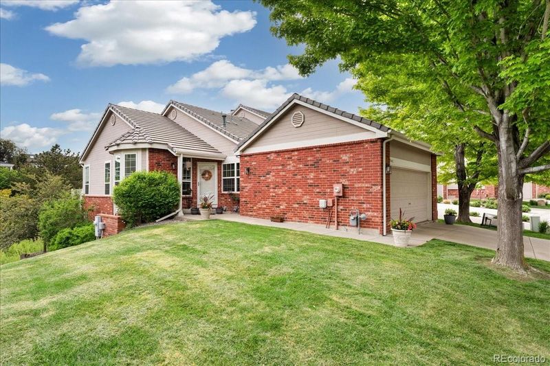 9441 Southern Hills Cir, Lone Tree, CO 80124