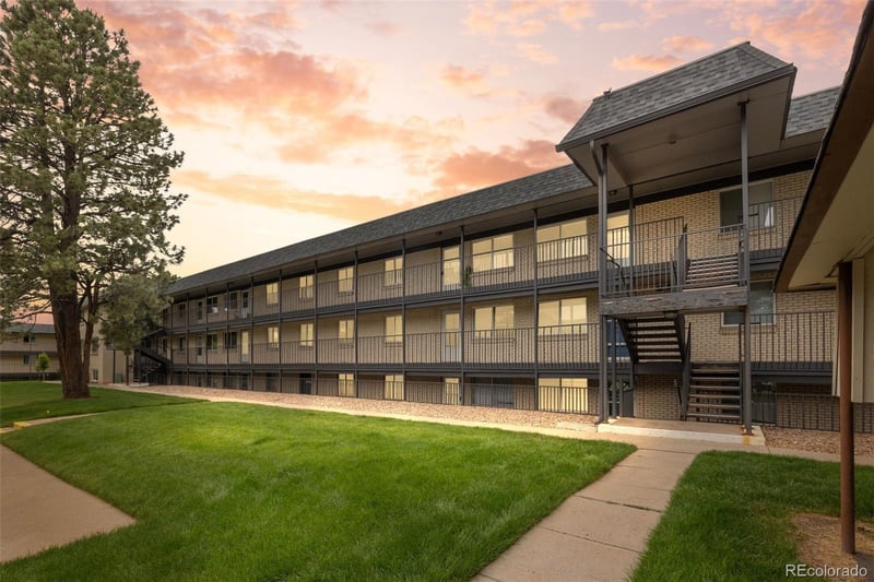 1723 Robb St #43, Lakewood, CO 80215