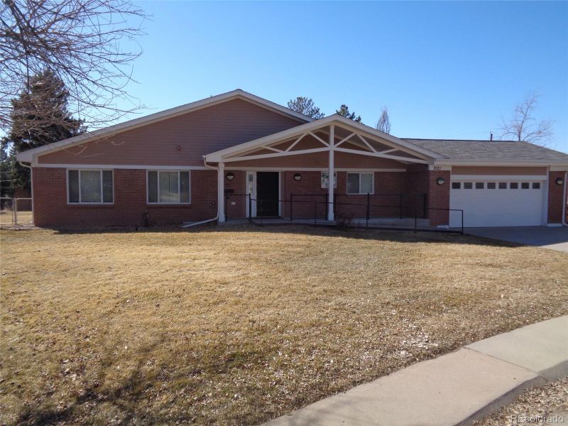7021 S Ash Cir, Centennial, CO 80122