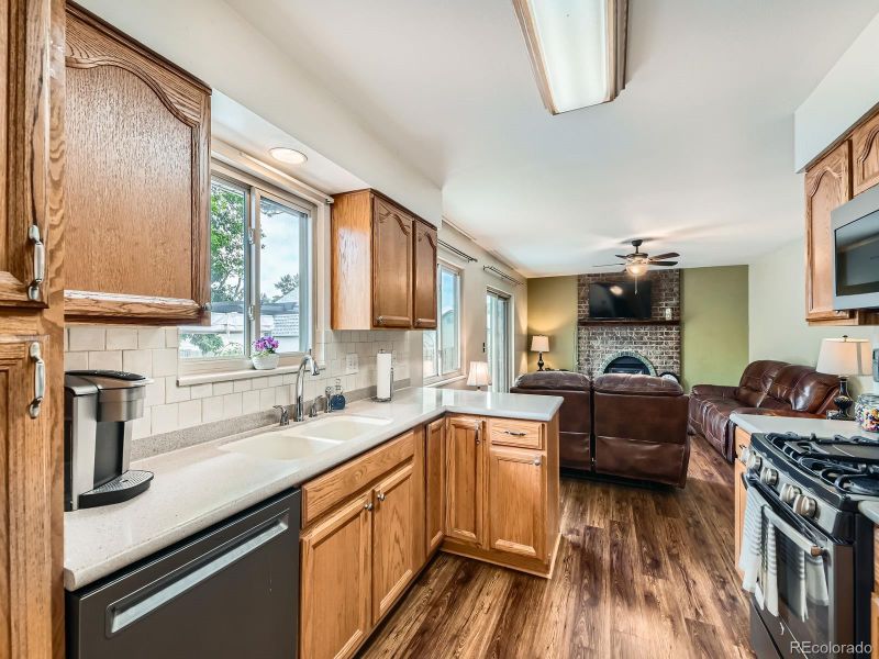 11707 W 65th Cir, Arvada, CO 80004