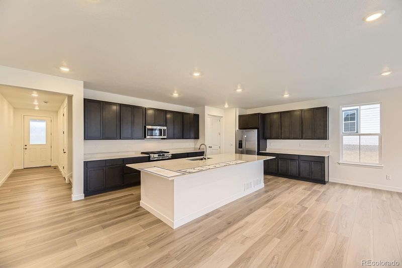 39816 Floyd St, Elizabeth, CO 80107