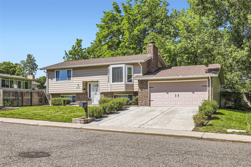 7331 S Webster St, Littleton, CO 80128