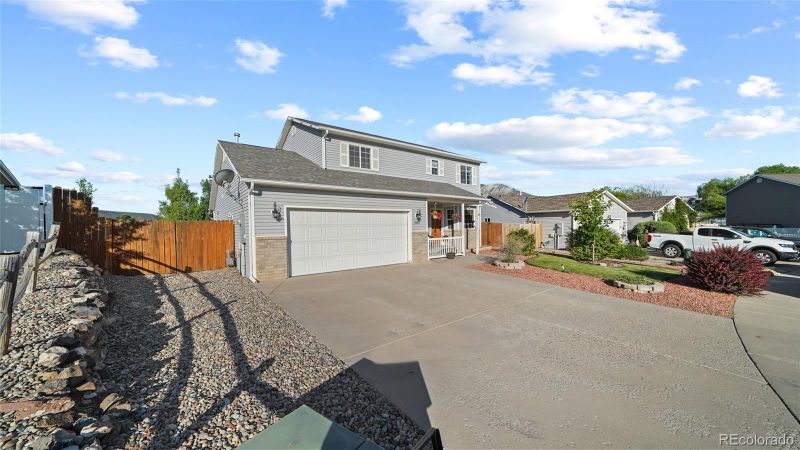 80 Cliff View Cir, Parachute, CO 81635