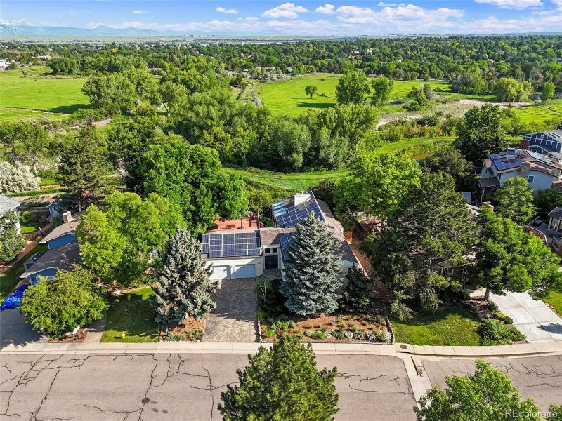 9465 W 77th Dr, Arvada, CO 80005