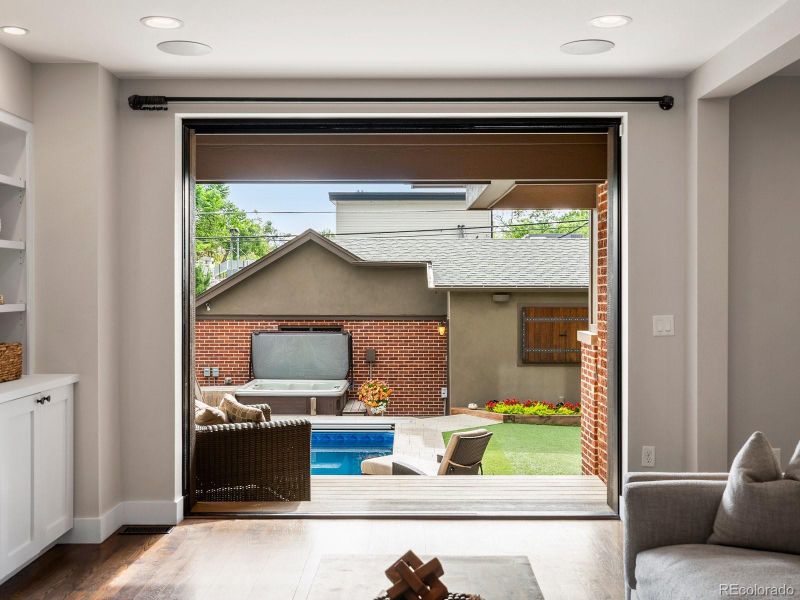 1051 S York St, Denver, CO 80209