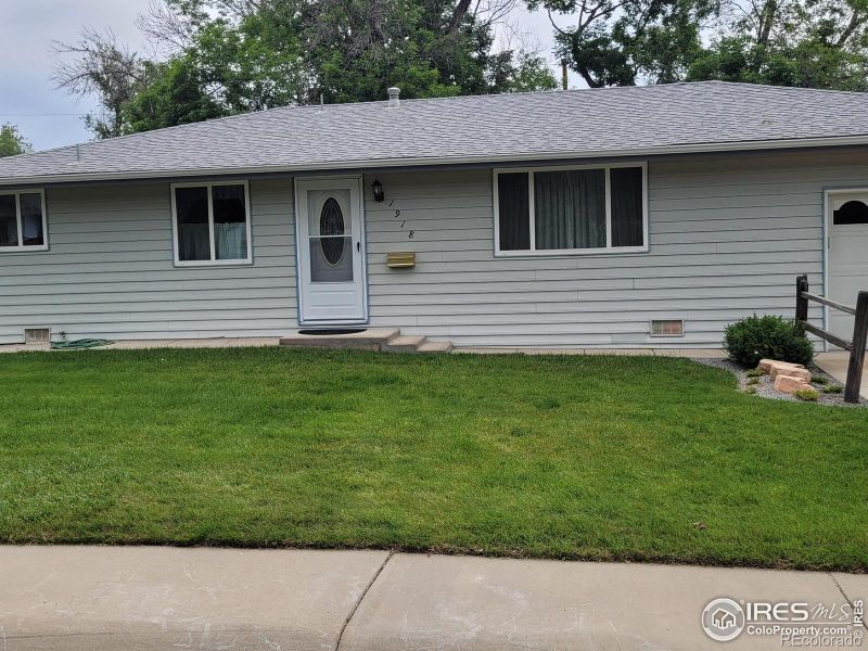 1918 Sumac Pl, Longmont, CO 80501