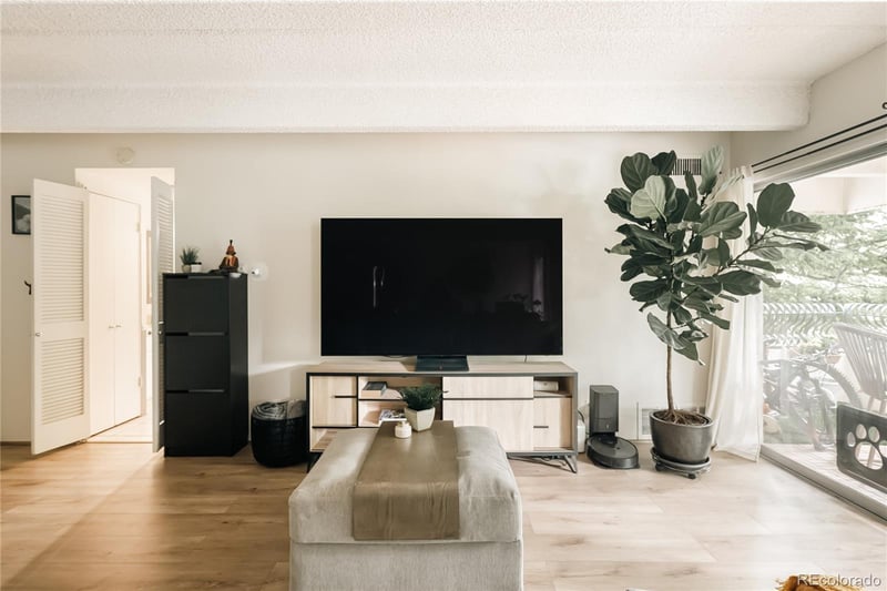 1365 Columbine St #204, Denver, CO 80206