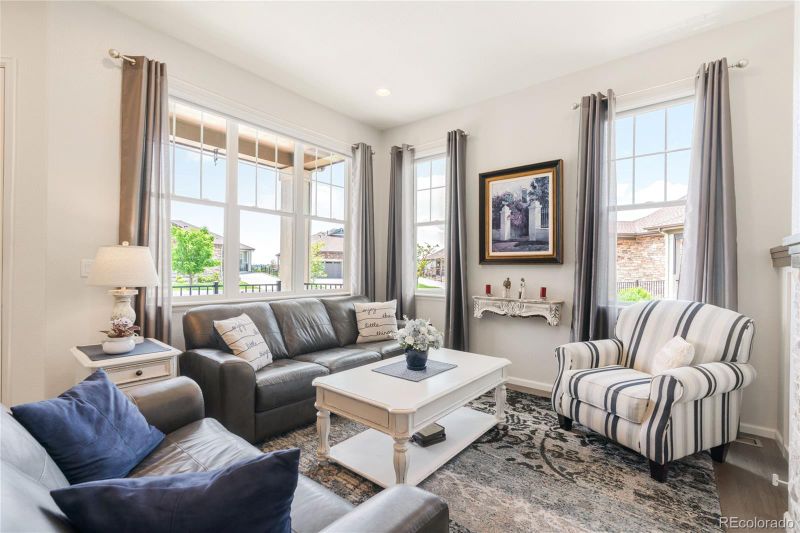 25049 E Alder Dr, Aurora, CO 80016