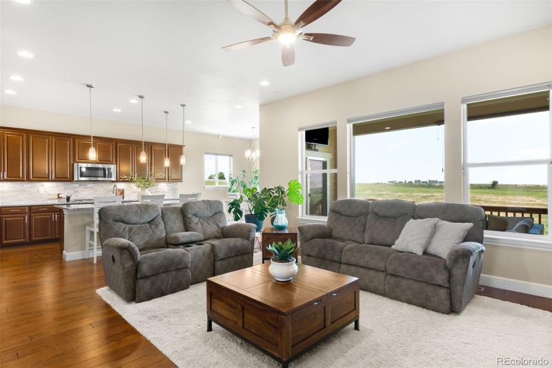 15779 W 83rd Pl, Arvada, CO 80007
