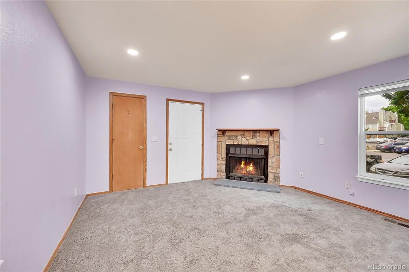 922 S Dearborn Way #8, Aurora, CO 80012
